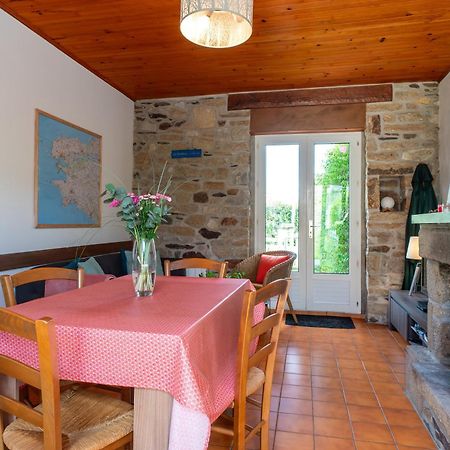 Loustic Villa Plomodiern Buitenkant foto