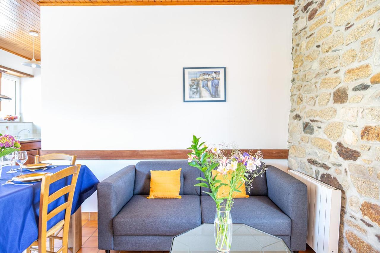 Loustic Villa Plomodiern Buitenkant foto